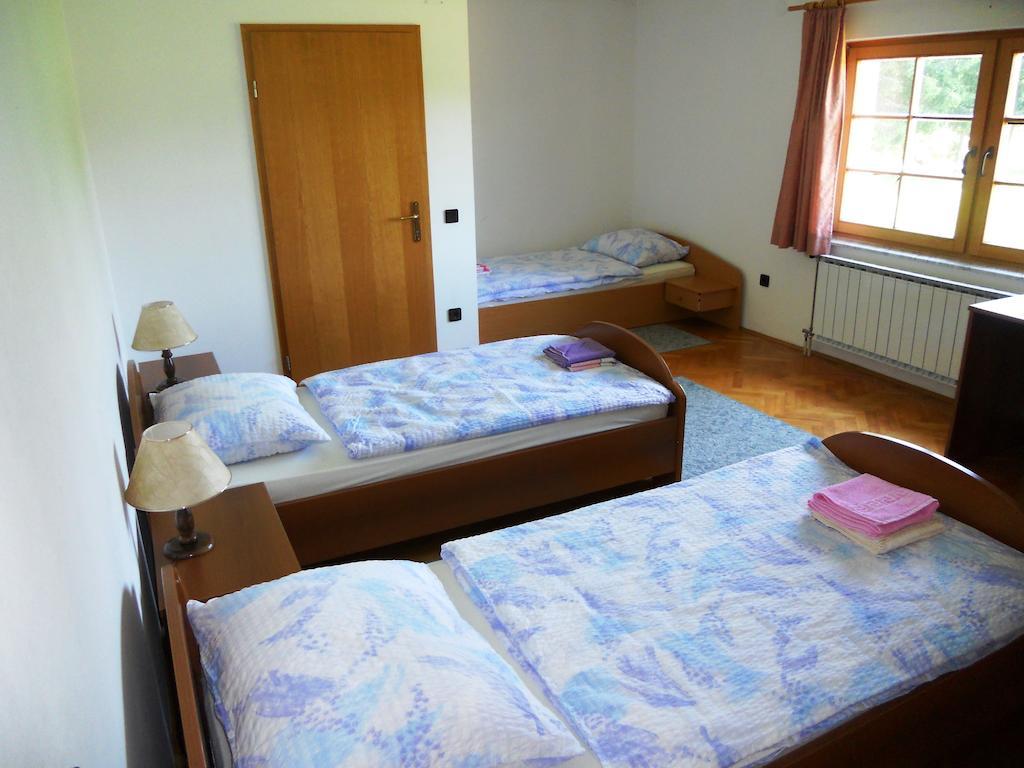 Farm Stay Kramer Bistrica ob Sotli ห้อง รูปภาพ